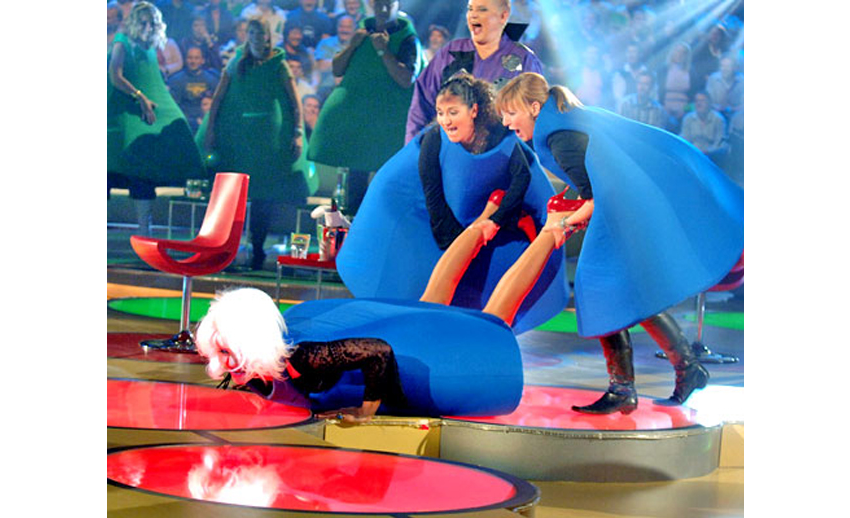 SAT1 TV Format Promi - ärgere Dich nicht! Kostüm und Grossfiguren Herstellung